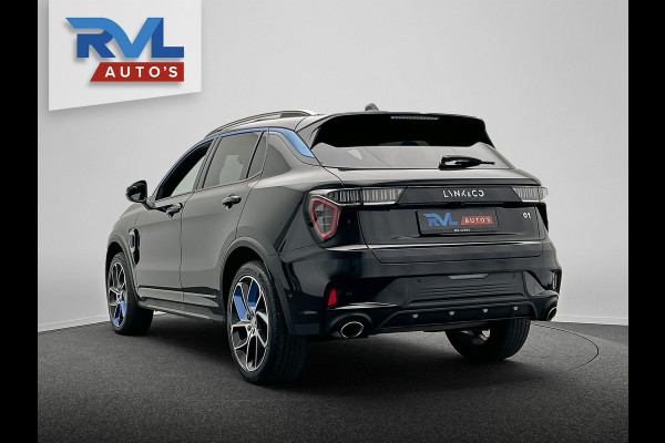 Lynk & Co 01 1.5 261PK Plug-in Hybrid ZWARTE HEMEL 360° Camera Pano/dak Apple/Carplay Adaptive/Cruise