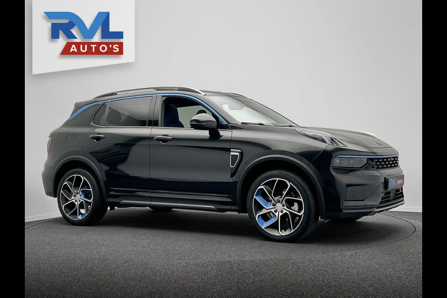 Lynk & Co 01 1.5 261PK Plug-in Hybrid ZWARTE HEMEL 360° Camera Pano/dak Apple/Carplay Adaptive/Cruise