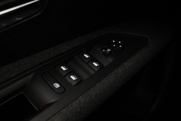 Peugeot 3008 1.2 PureTech Active Pack Business |Navi|Camera|