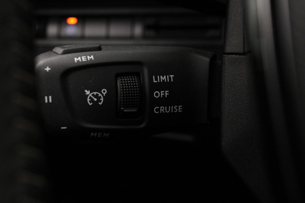 Peugeot 3008 1.2 PureTech Active Pack Business |Navi|Camera|