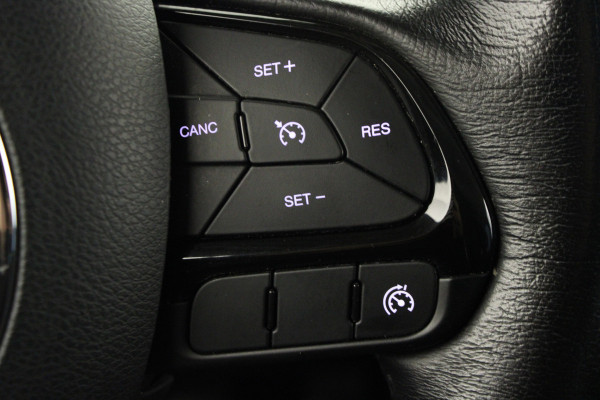 Jeep Renegade 1.4 MultiAir Night Eagle II