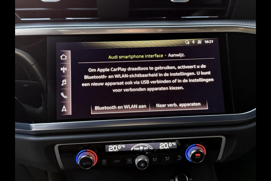 Audi Q3 35 TFSI S edition Automaat | Zwart optiek | Navigatiesysteem | Half-leer | Getint glas | Cruise & climate control | Lane assist