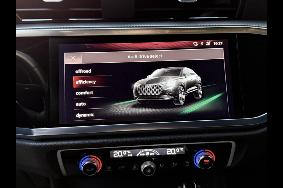Audi Q3 35 TFSI S edition Automaat | Zwart optiek | Navigatiesysteem | Half-leer | Getint glas | Cruise & climate control | Lane assist