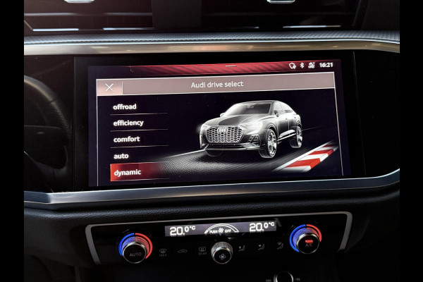 Audi Q3 35 TFSI S edition Automaat | Zwart optiek | Navigatiesysteem | Half-leer | Getint glas | Cruise & climate control | Lane assist