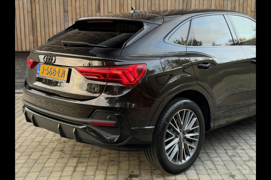 Audi Q3 35 TFSI S edition Automaat | Zwart optiek | Navigatiesysteem | Half-leer | Getint glas | Cruise & climate control | Lane assist