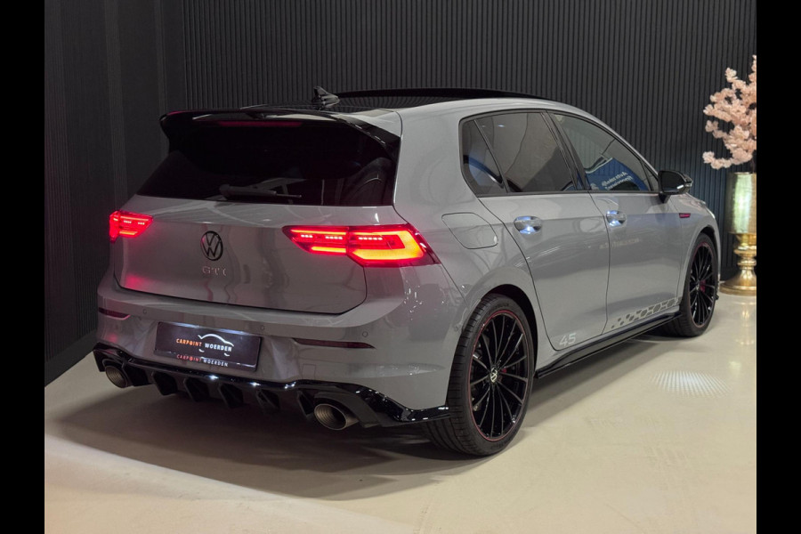 Volkswagen Golf 2.0 TSI GTI CLUBSPORT '45 Jahre' UNIEK | NIEUWSTAAT | VOL!