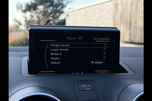 Audi A1 Sportback 1.0 TFSI Adrenalin Handgeschakeld | S-line exterieur | Airconditioning | Cruise control | Navigatie voorbereiding | Pi