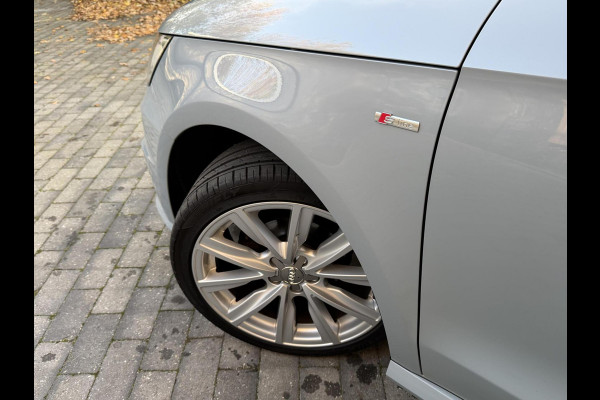 Audi A1 Sportback 1.0 TFSI Adrenalin Handgeschakeld | S-line exterieur | Airconditioning | Cruise control | Navigatie voorbereiding | Pi