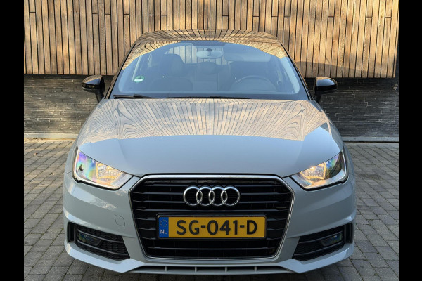 Audi A1 Sportback 1.0 TFSI Adrenalin Handgeschakeld | S-line exterieur | Airconditioning | Cruise control | Navigatie voorbereiding | Pi