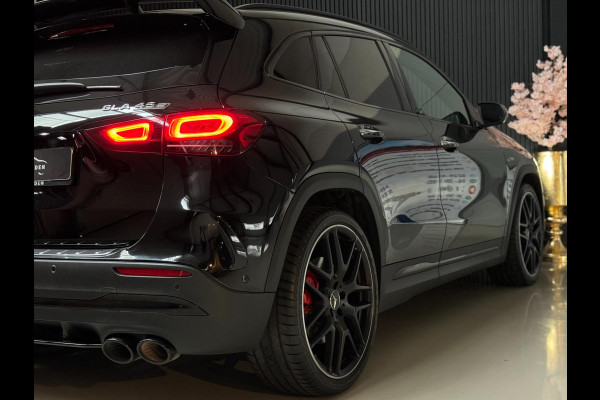 Mercedes-Benz GLA 45 S AMG 4MATIC+ | PANO | SCHAALSTOELEN | SFEERVERL. | BOMVOL!