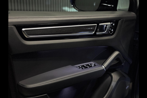 Porsche Cayenne Coupé 3.0 E-Hybrid | ORG. NL | SPORT DESIGN | PANO | TREKHAAK | HUD | SPORT CHRONO | LUCHTVERING