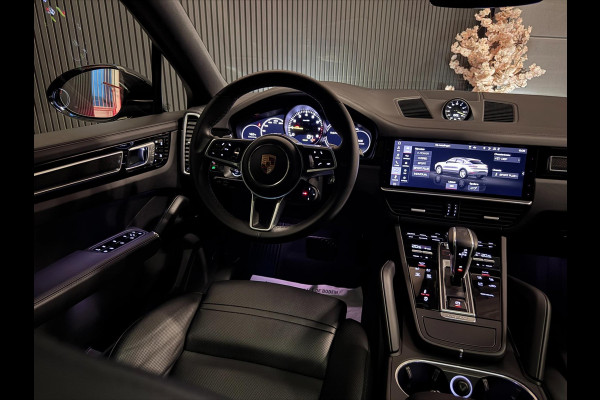 Porsche Cayenne Coupé 3.0 E-Hybrid | ORG. NL | SPORT DESIGN | PANO | TREKHAAK | HUD | SPORT CHRONO | LUCHTVERING