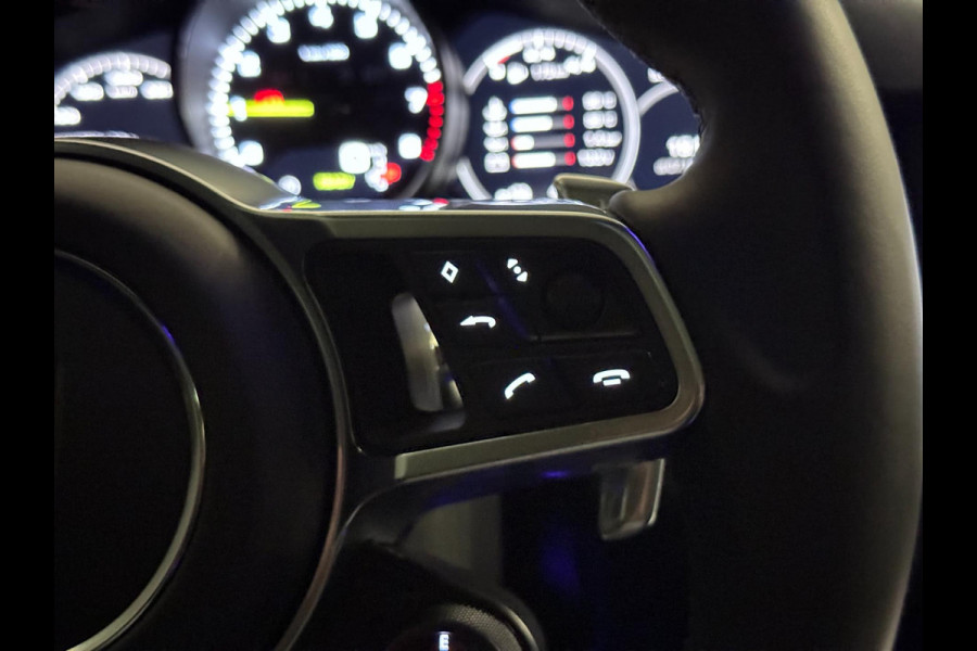 Porsche Cayenne Coupé 3.0 E-Hybrid | ORG. NL | SPORT DESIGN | PANO | TREKHAAK | HUD | SPORT CHRONO | LUCHTVERING