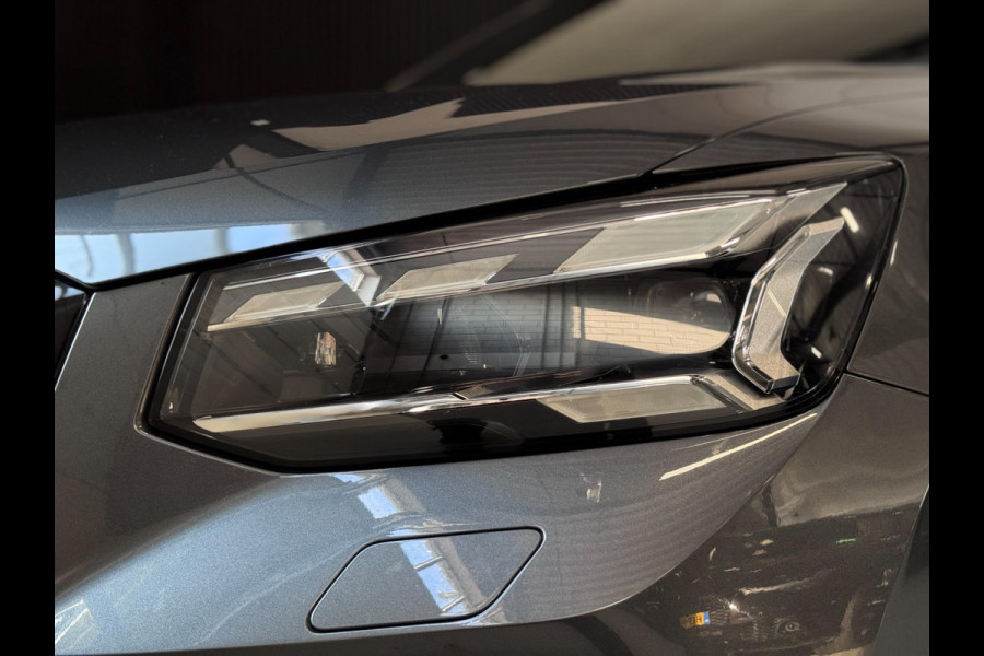 Audi Q2 35 TFSI 3X S-LINE | LED | CAMERA | CARPLAY