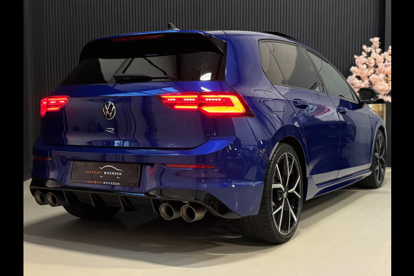 Volkswagen Golf 2.0 TSI R 4Motion | AKRAPOVIC | PANO | HUD