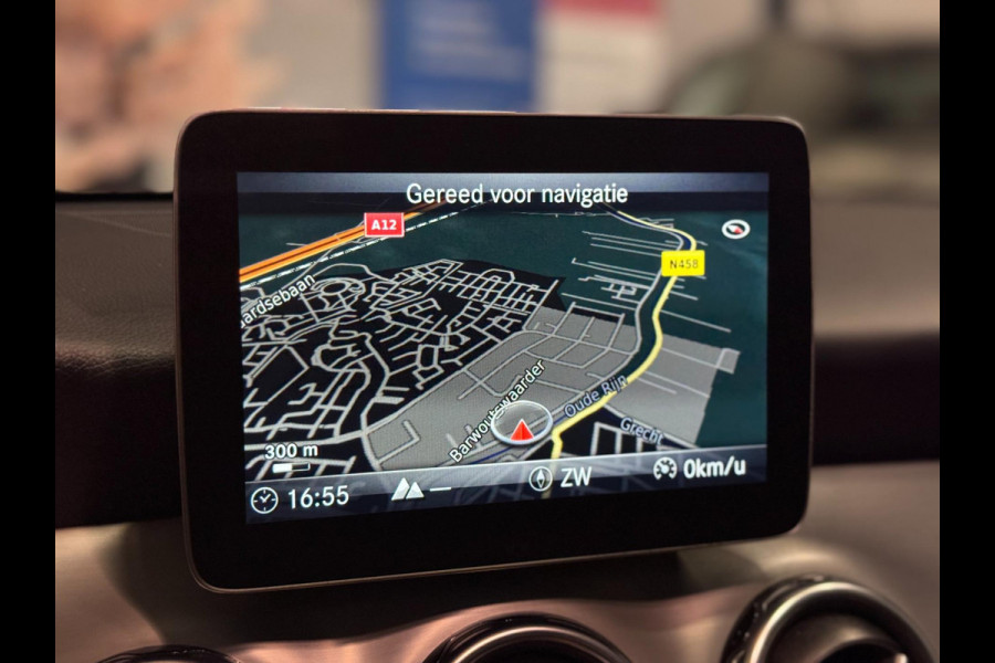 Mercedes-Benz GLA 180 AMG | NAP | PANO | CAMERA | NL AUTO