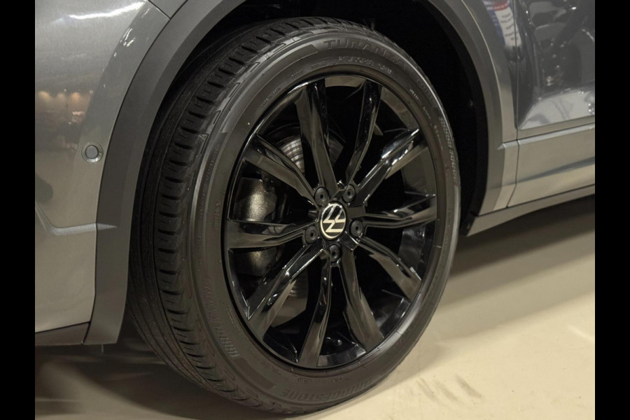 Volkswagen T-Roc 1.5 TSI R-Line DSG | PANO | IQ LIGHT | VIRTUAL | CAMERA