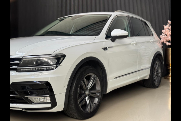 Volkswagen Tiguan 2.0 TDI 4Motion R-LINE | 190PK | VIRTUAL | TREKHAAK | CAMERA