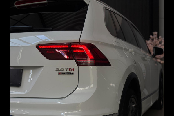 Volkswagen Tiguan 2.0 TDI 4Motion R-LINE | 190PK | VIRTUAL | TREKHAAK | CAMERA
