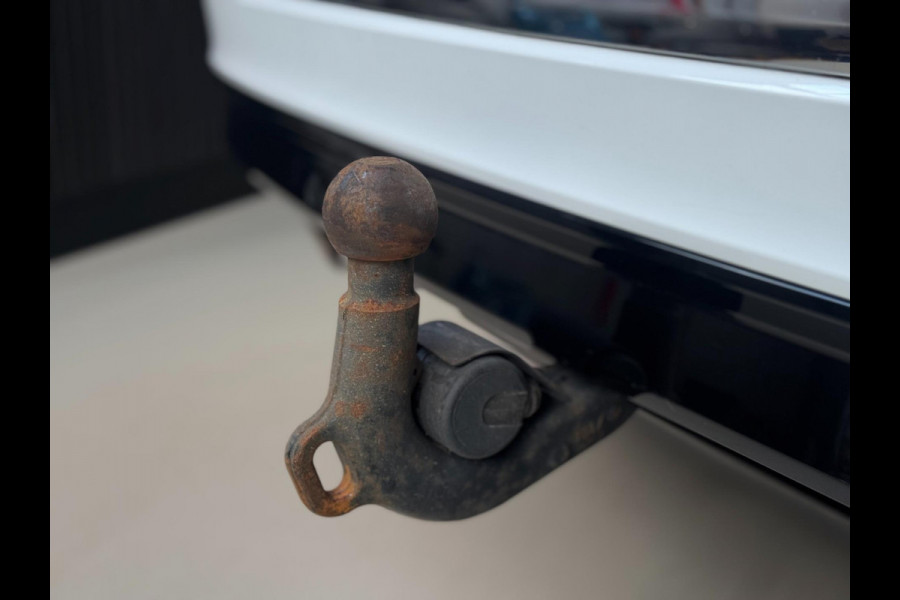 Volkswagen Tiguan 2.0 TDI 4Motion R-LINE | 190PK | VIRTUAL | TREKHAAK | CAMERA