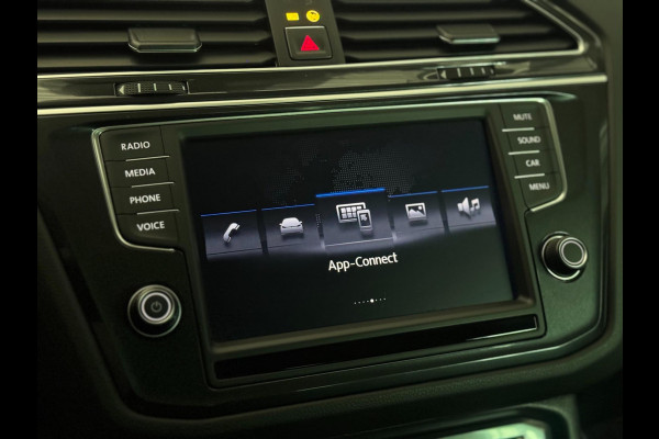 Volkswagen Tiguan 2.0 TDI 4Motion R-LINE | 190PK | VIRTUAL | TREKHAAK | CAMERA