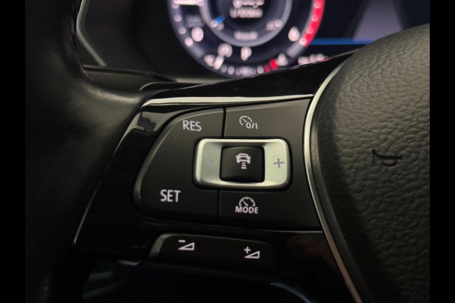 Volkswagen Tiguan 2.0 TDI 4Motion R-LINE | 190PK | VIRTUAL | TREKHAAK | CAMERA