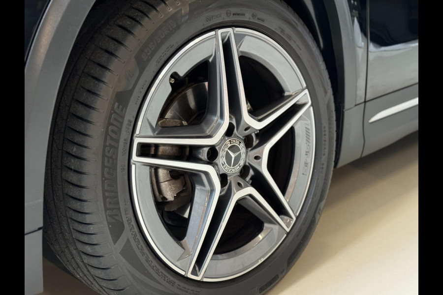 Mercedes-Benz GLA 180 AMG | LED | WIDESCREEN | TREKHAAK