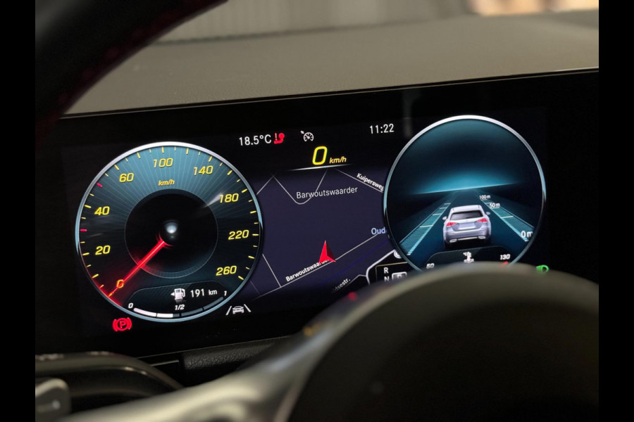 Mercedes-Benz GLA 180 AMG | LED | WIDESCREEN | TREKHAAK