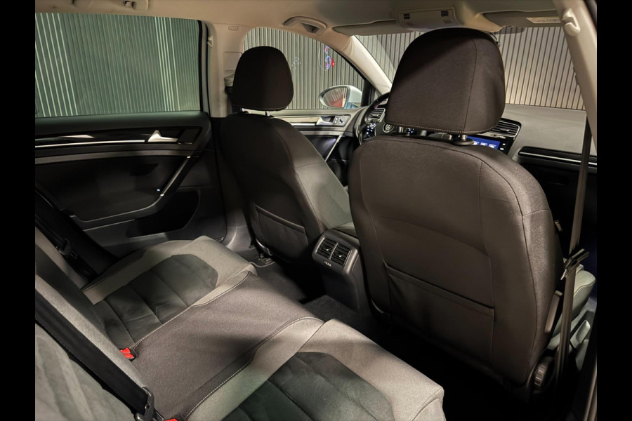 Volkswagen Golf 1.4 TSI R-LINE DSG | CAMERA | STOELVERW. | ACC