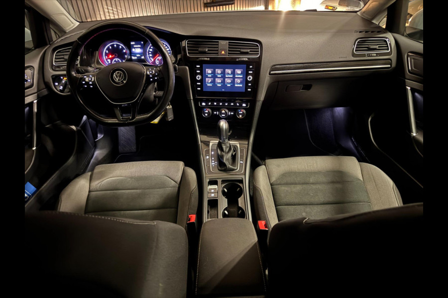 Volkswagen Golf 1.4 TSI R-LINE DSG | CAMERA | STOELVERW. | ACC