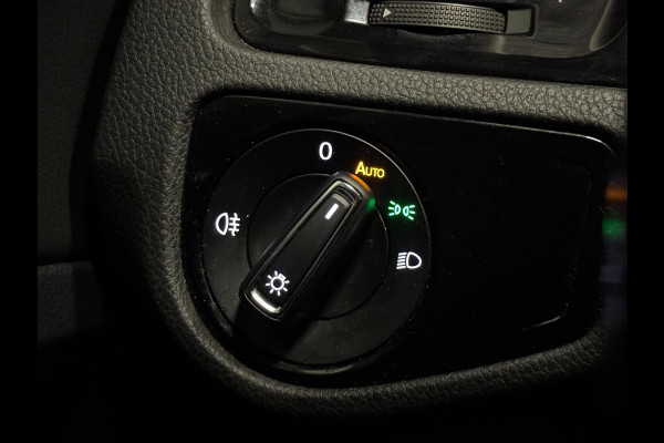 Volkswagen Golf 1.4 TSI R-LINE DSG | CAMERA | STOELVERW. | ACC