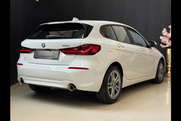 BMW 1-serie 120i | CAMERA | LED | STOELVERW. | 2024