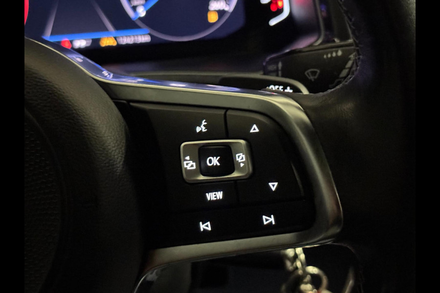 Volkswagen T-Roc 2.0 TSI 4Motion 3X R-LINE | PANO | VIRTUAL | CAMERA