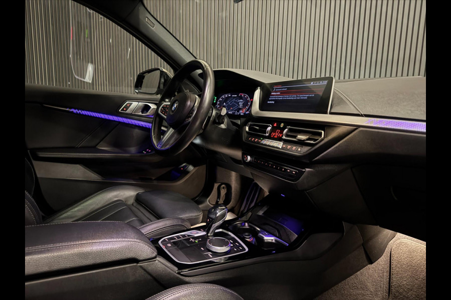 BMW 1-serie M135i xDrive M PERFORMANCE | NAP | PANO | KUIP | VOL!