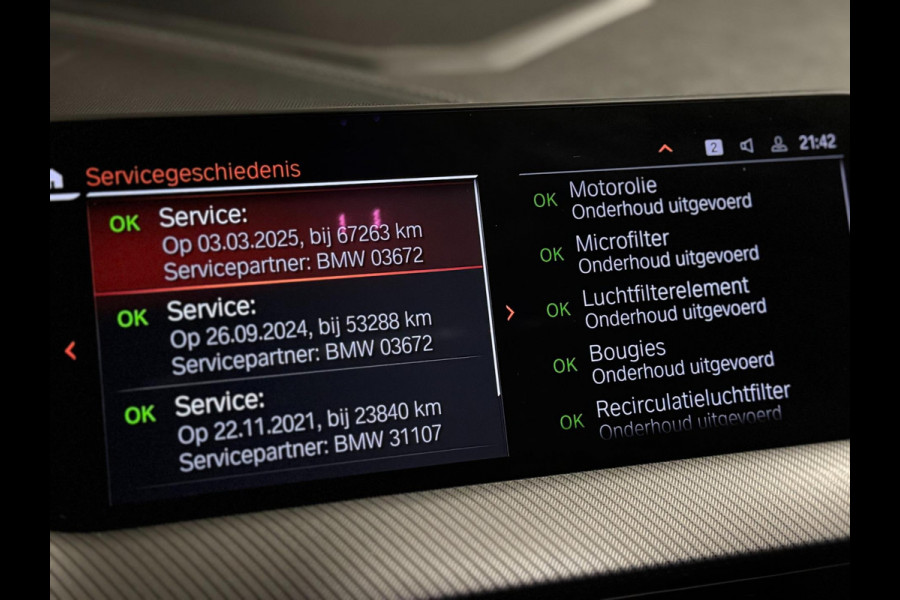 BMW 1-serie M135i xDrive M PERFORMANCE | NAP | PANO | KUIP | VOL!