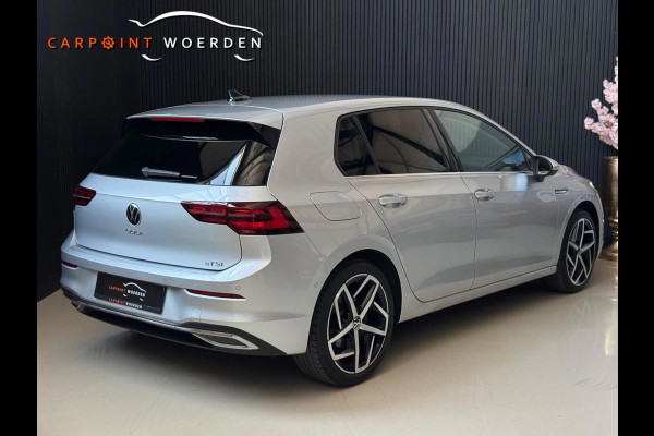 Volkswagen Golf 1.5 eTSI Style DSG | IQ LIGHT | CAMERA | SFEERVERLICHTING
