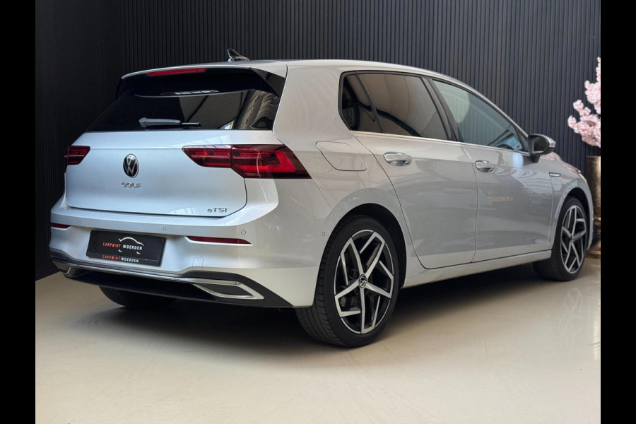 Volkswagen Golf 1.5 eTSI Style DSG | IQ LIGHT | CAMERA | SFEERVERLICHTING