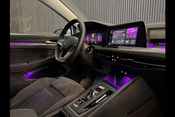 Volkswagen Golf 1.5 eTSI Style DSG | IQ LIGHT | CAMERA | SFEERVERLICHTING