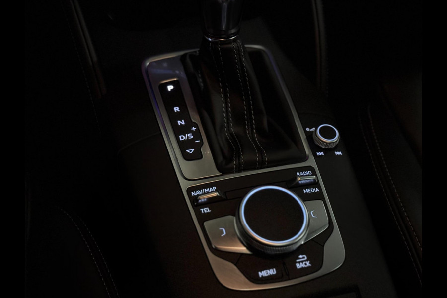 Audi S3 Sportback 2.0 TFSI S3 quattro | PANO | KUIPSTOELEN | MATRIX LED