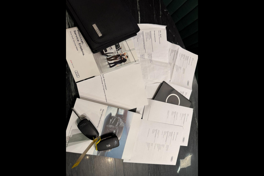 Audi S3 Sportback 2.0 TFSI S3 quattro | PANO | KUIPSTOELEN | MATRIX LED