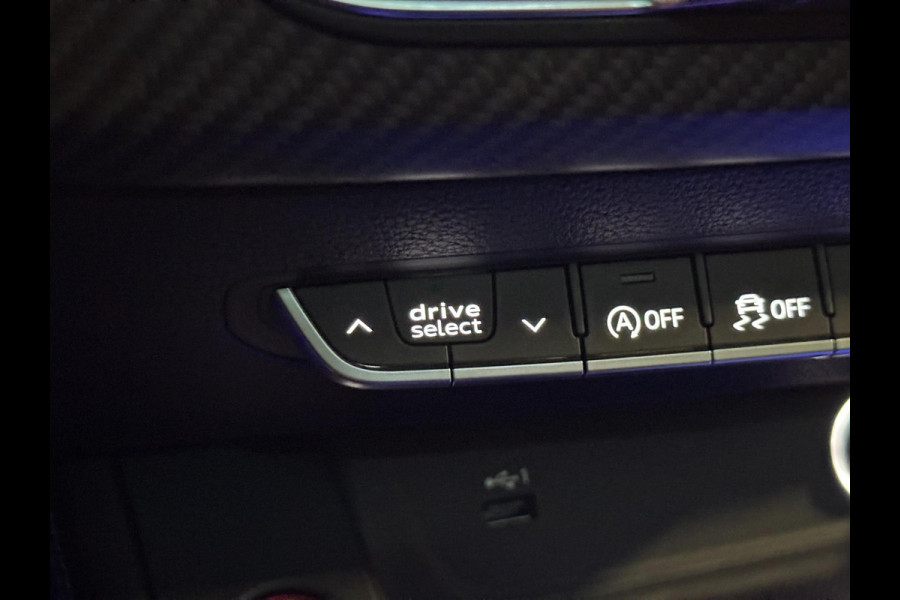 Audi S4 3.0 TDI quattro CARBON | ALCANTARA | RS STOELEN