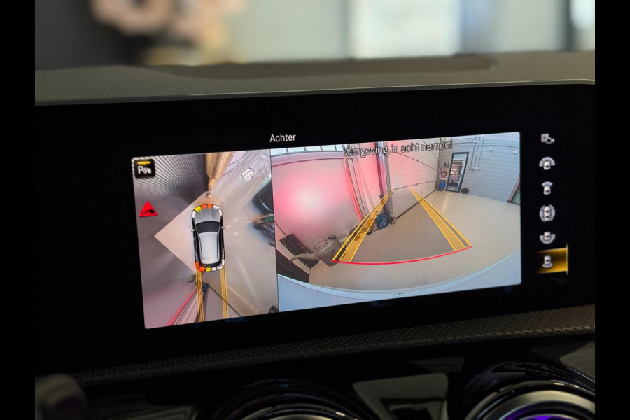 Mercedes-Benz CLA-Klasse Shooting Brake 250 4MATIC AMG | PANO | SFEER | HUD | BOMVOL!