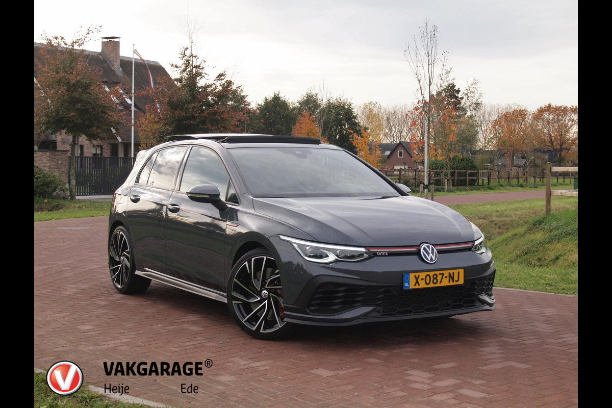 Volkswagen Golf 2.0 TSI GTI | Panoramadak | Camera | Apple Carplay | Cruise Control | Automaat |