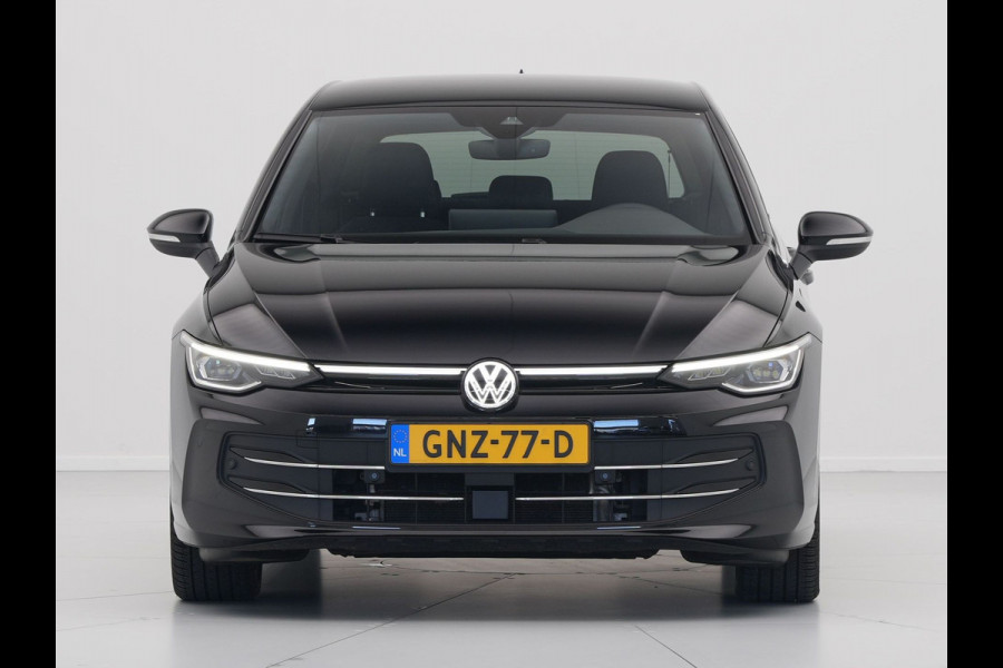 Volkswagen Golf 1.5 eHybrid 50 Edition Navigatie Camera Sideassist Stoelverwarming Carplay 186