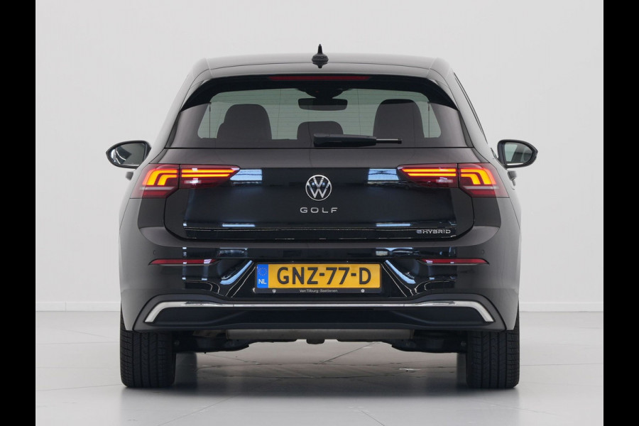 Volkswagen Golf 1.5 eHybrid 50 Edition Navigatie Camera Sideassist Stoelverwarming Carplay 186