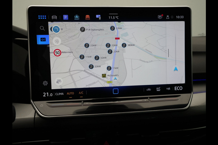Volkswagen Golf 1.5 eHybrid 50 Edition Navigatie Camera Sideassist Stoelverwarming Carplay 186
