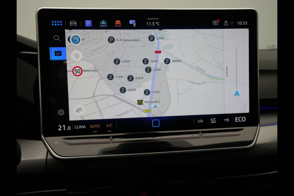 Volkswagen Golf 1.5 eHybrid 50 Edition Navigatie Camera Sideassist Stoelverwarming Carplay 186