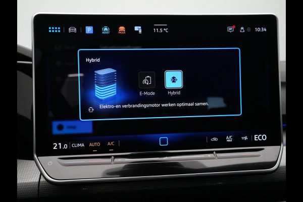 Volkswagen Golf 1.5 eHybrid 50 Edition Navigatie Camera Sideassist Stoelverwarming Carplay 186