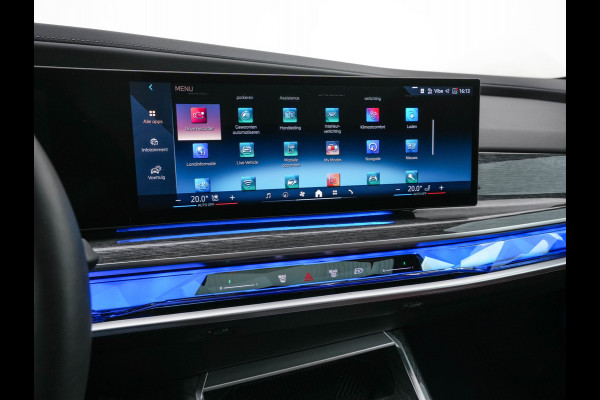 BMW i7 eDrive50 106 kWh M-Sportpack [ 3-Fase ] {SOH-97%} (INCL.BTW) *PANO | HEAD-UP | LUXURY-LEATHER | FULL-LED | BLIND-SPOT | BOWERS&WILKINS | MEMORY-PACK | TOP-VIEW | VENTILATED/HEATED-COMFORTSEATS | SOFT-CLOSE | WIDE-SREEN-DIGICOCKPIT | KEYLESS