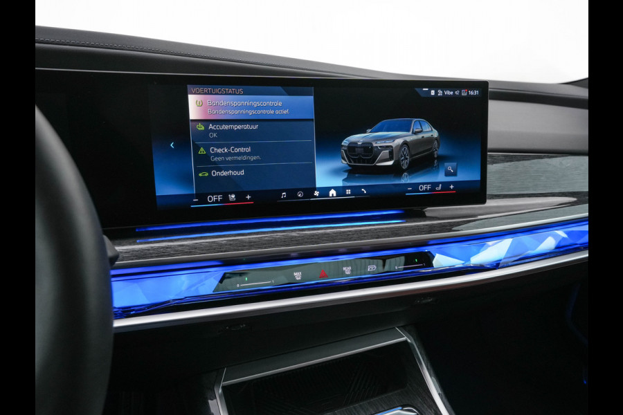 BMW i7 eDrive50 106 kWh M-Sportpack [ 3-Fase ] {SOH-97%} (INCL.BTW) *PANO | HEAD-UP | LUXURY-LEATHER | FULL-LED | BLIND-SPOT | BOWERS&WILKINS | MEMORY-PACK | TOP-VIEW | VENTILATED/HEATED-COMFORTSEATS | SOFT-CLOSE | WIDE-SREEN-DIGICOCKPIT | KEYLESS